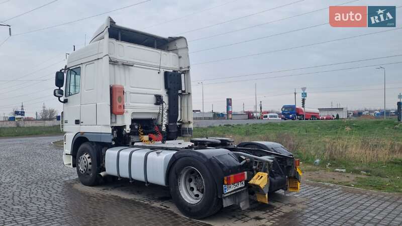 Тягач DAF XF 105 2007 в Одесі