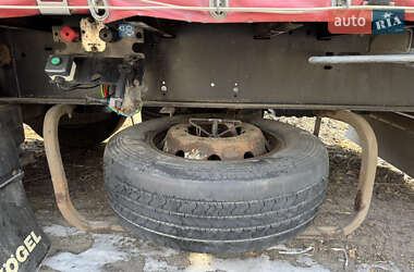 Тягач DAF XF 105 2011 в 