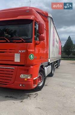 Тягач DAF XF 105 2006 в 