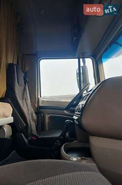 Тягач DAF XF 105 2012 в 