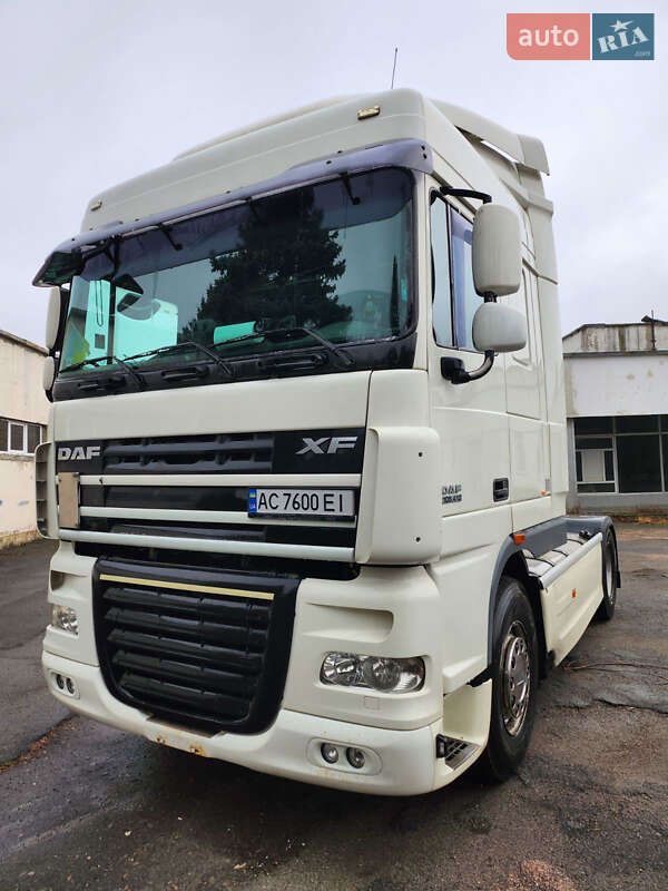 Тягач DAF XF 105 2011 в Луцьку