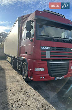 Тентований DAF XF 105 2013 в 