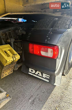 Тентований DAF XF 105 2013 в 
