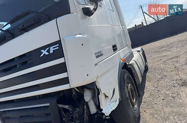 Тягач DAF XF 105 2012 в 