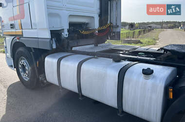 Тягач DAF XF 105 2011 в 