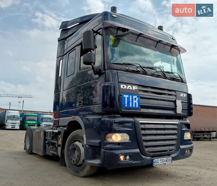 Тягач DAF XF 105 2008 в Луцке