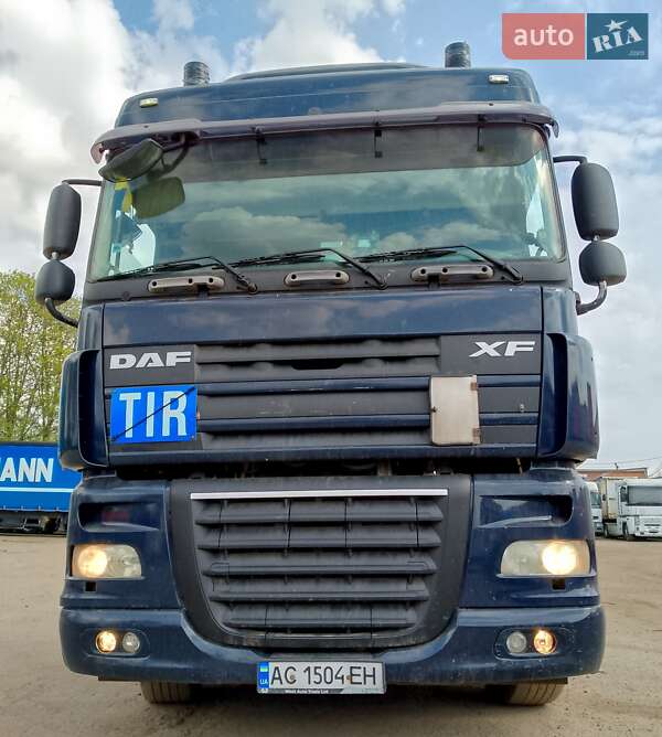 Тягач DAF XF 105 2008 в Луцке