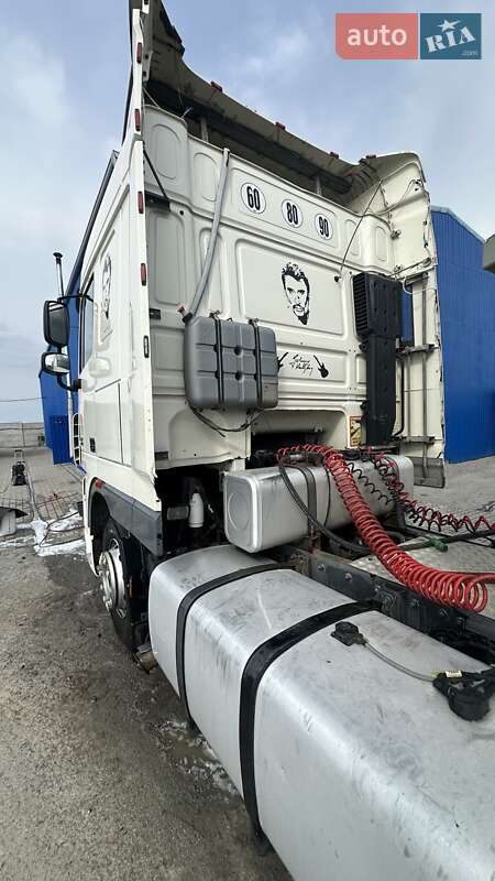Тягач DAF XF 105 2012 в Ровно