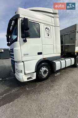Тягач DAF XF 105 2012 в 