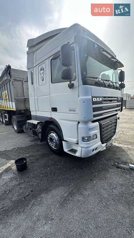 Тягач DAF XF 105 2012 в Ровно