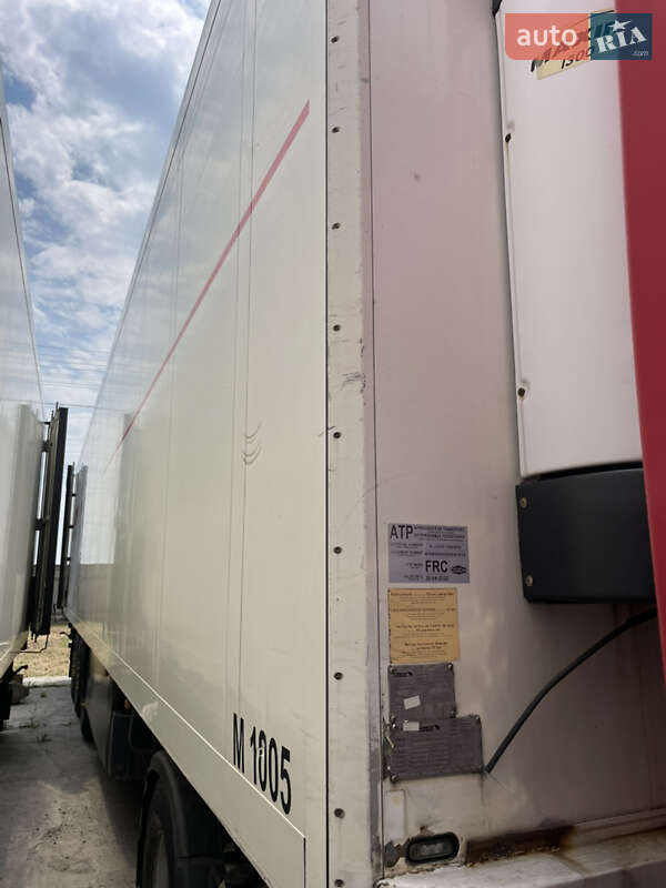 Тягач DAF XF 105 2010 в Обухові