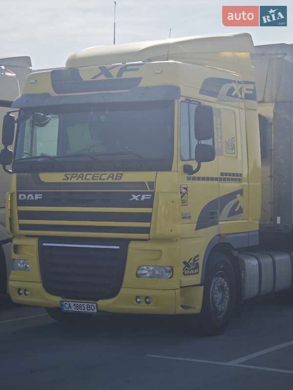 Тягач DAF XF 105 2012 в 