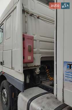 Тягач DAF XF 105 2007 в 