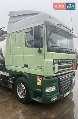 Тягач DAF XF 105 2010 в 