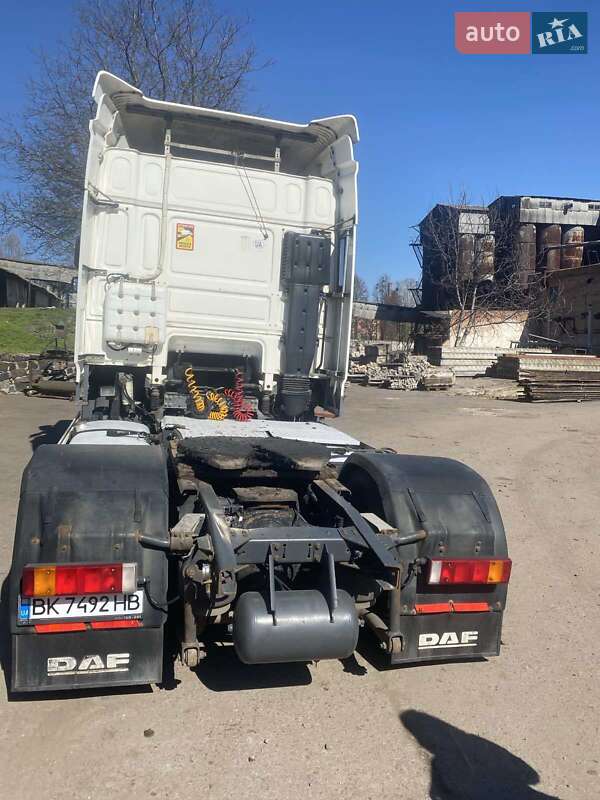 Тягач DAF XF 105 2007 в Ровно