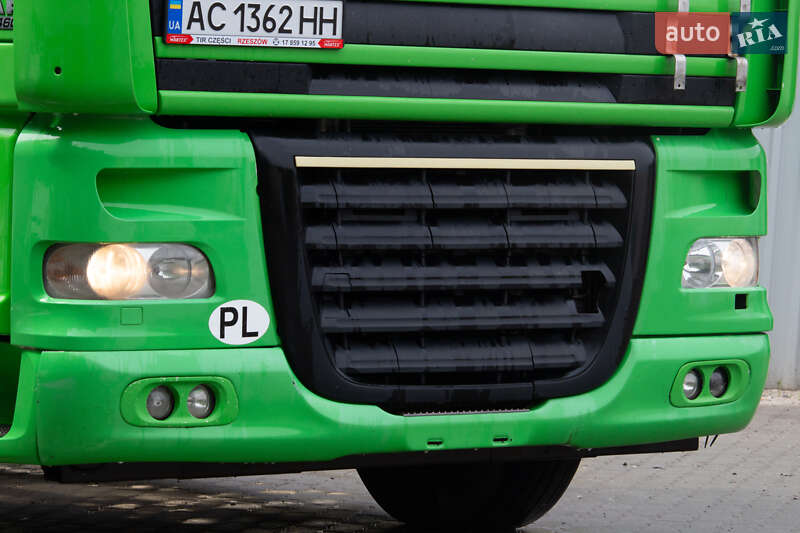 Тягач DAF XF 105 2012 в Львове