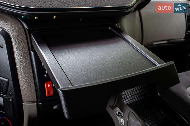 Тягач DAF XF 105 2012 в Львове