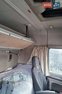 Самосвал DAF XF 105 2009 в 