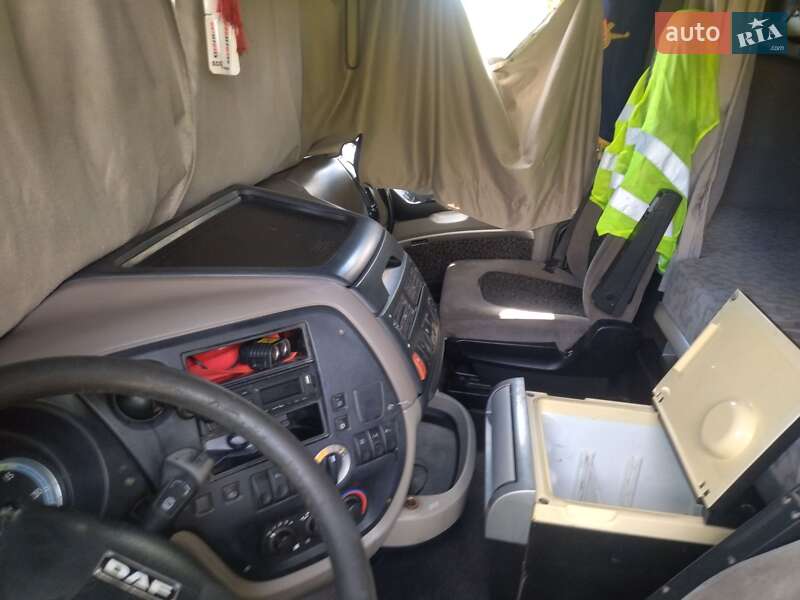 Тягач DAF XF 105 2007 в Виннице