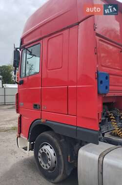 Тягач DAF XF 105 2011 в 