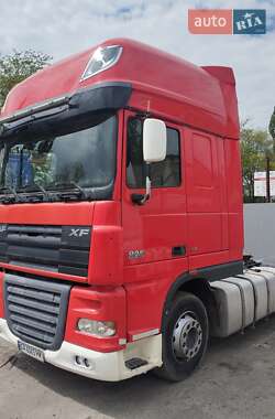 Тягач DAF XF 105 2011 в 