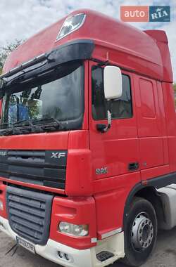 Тягач DAF XF 105 2011 в 