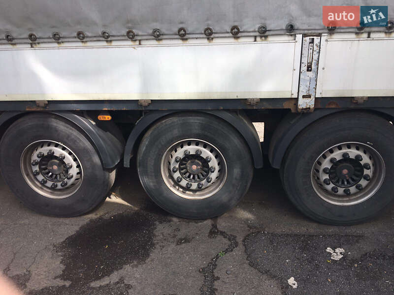 Тягач DAF XF 105 2012 в Мукачевому