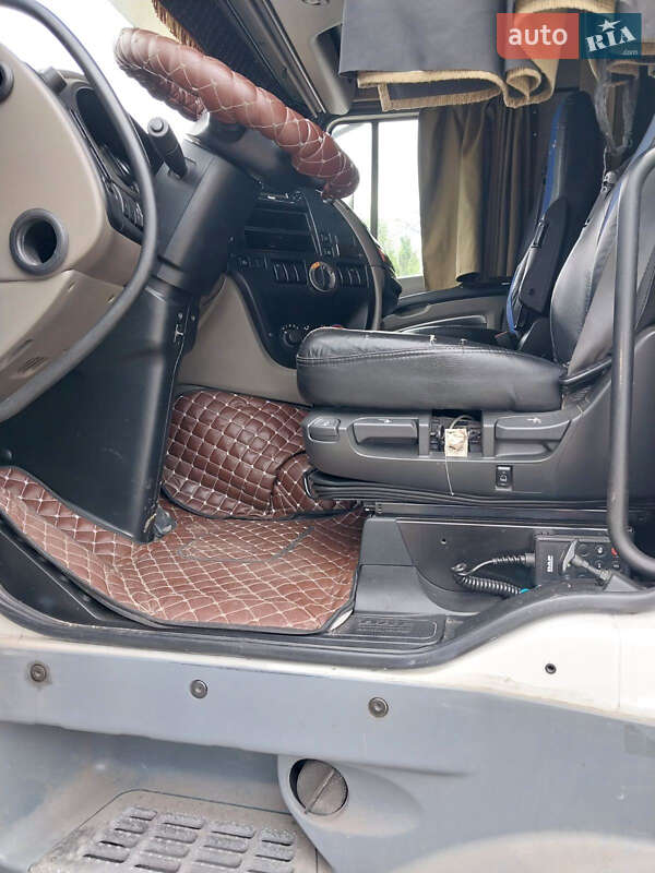 Тягач DAF XF 105 2012 в Киеве