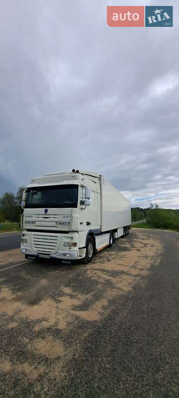Тягач DAF XF 105 2007 в 