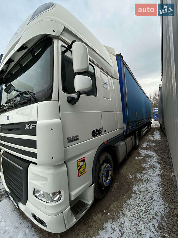 Тентований DAF XF 105 2010 в 