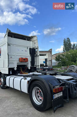 Тягач DAF XF 105 2011 в 