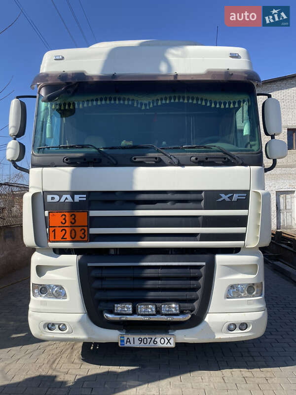 Бензовоз DAF XF 105 2012 в Белой Церкви