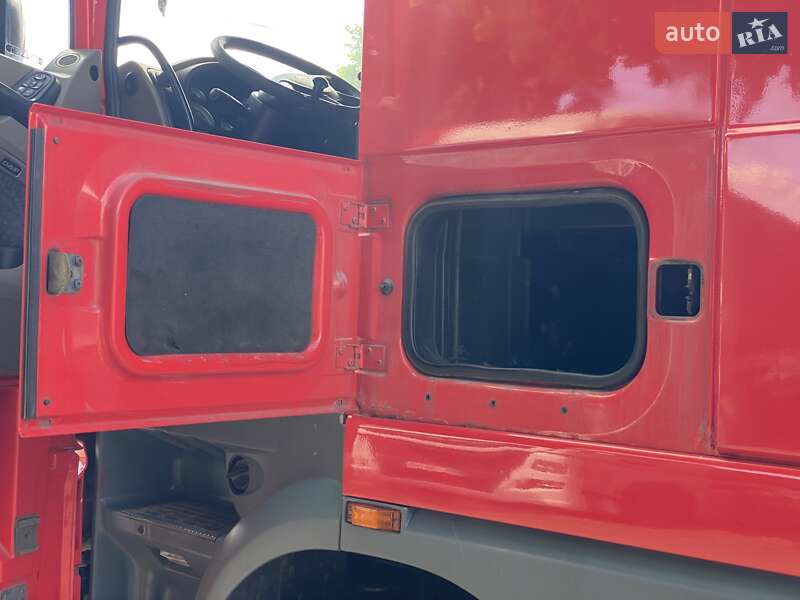 Тягач DAF XF 105 2007 в Рівному