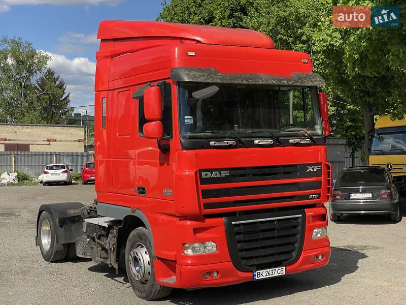 Тягач DAF XF 105 2007 в Рівному