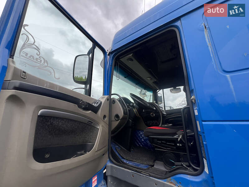 Тягач DAF XF 105 2008 в Луцке
