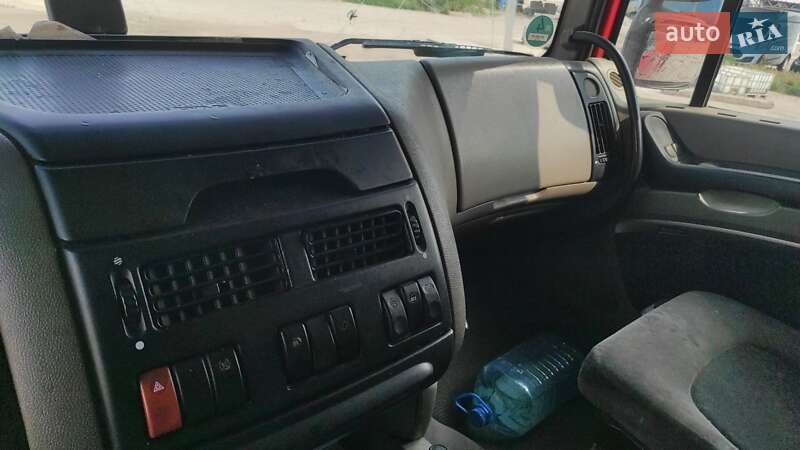 Тягач DAF XF 105 2009 в Запорожье