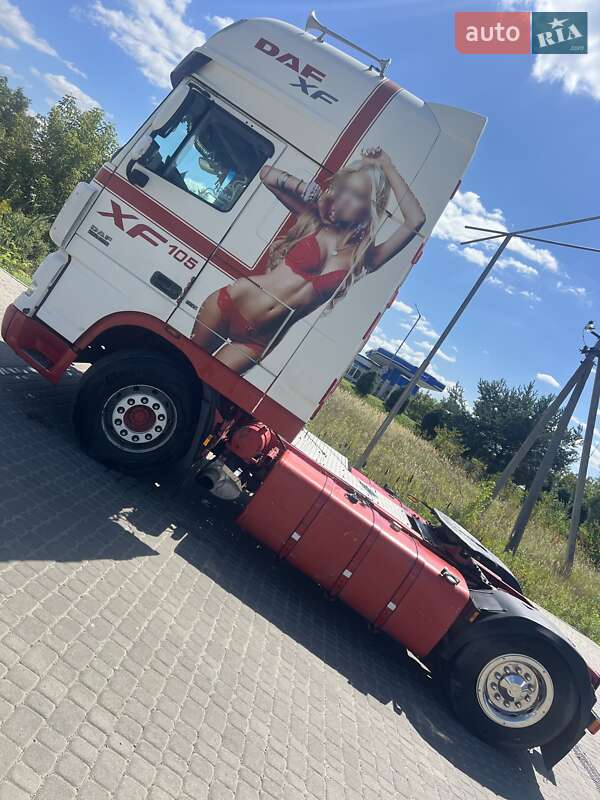 Тягач DAF XF 105 2009 в Жовкві
