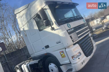 Тягач DAF XF 105 2013 в 