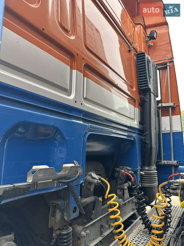 Тягач DAF XF 105 2008 в Боярке