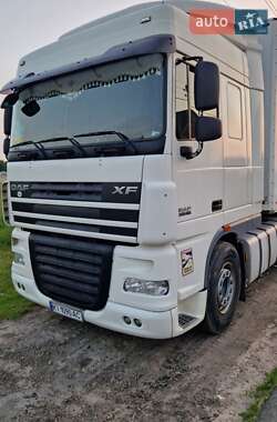 Тягач DAF XF 105 2011 в 