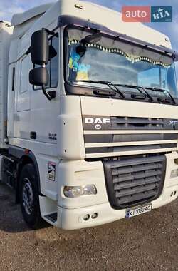 Тягач DAF XF 105 2011 в 