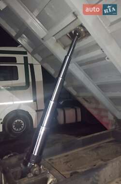 Самосвал DAF XF 105 2012 в 