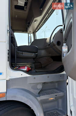 Тягач DAF XF 105 2013 в 