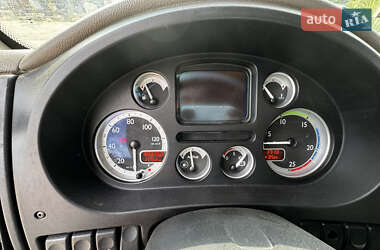 Контейнеровоз DAF XF 105 2013 в 