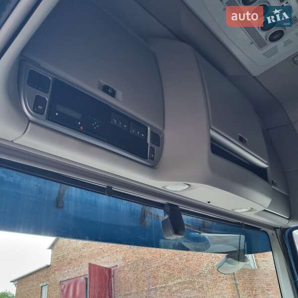 Тягач DAF XF 105 2017 в Шептицькому