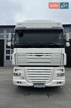 Тягач DAF XF 105 2011 в 