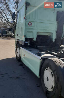 Тягач DAF XF 105 2011 в 