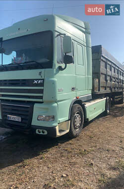 Тягач DAF XF 105 2011 в 