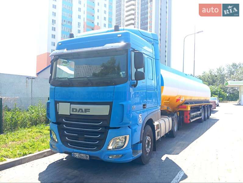 Тягач DAF XF 105 2015 в Києві