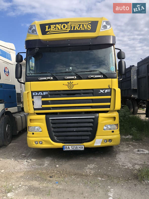 Зерновоз DAF XF 105 2008 в Кропивницком